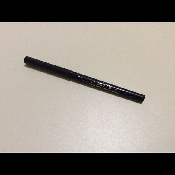 Black Stila Smudgestick Eyeliner in Stingray - Picture 1 of 3